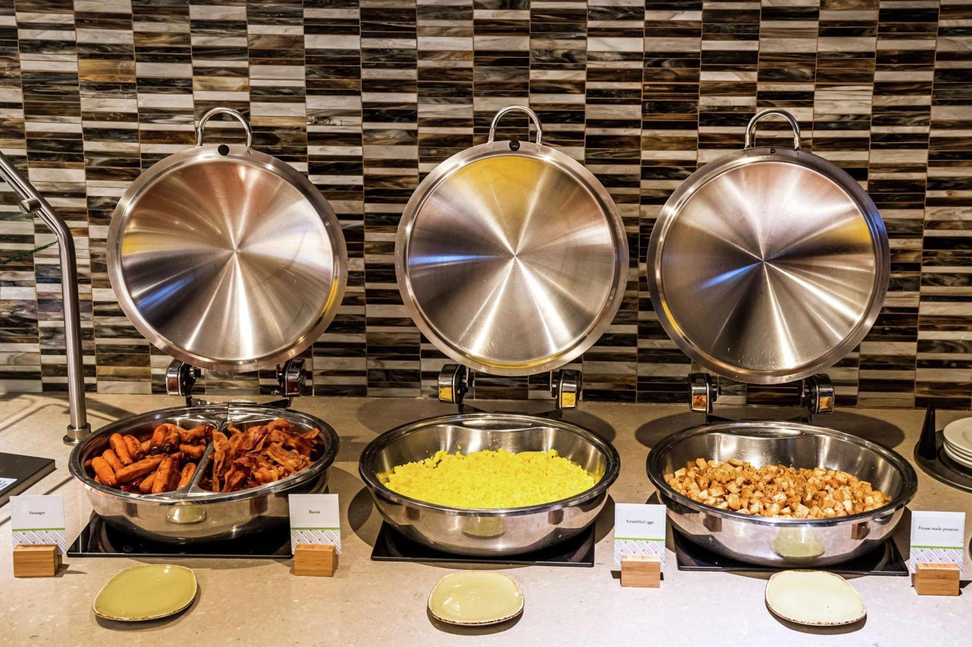 Doubletree By Hilton Kitchener Hotell Eksteriør bilde