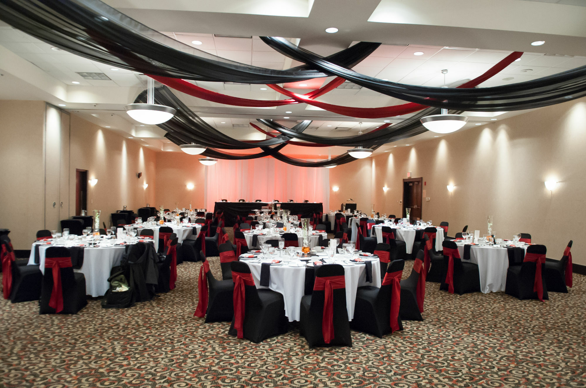 Doubletree By Hilton Kitchener Hotell Eksteriør bilde