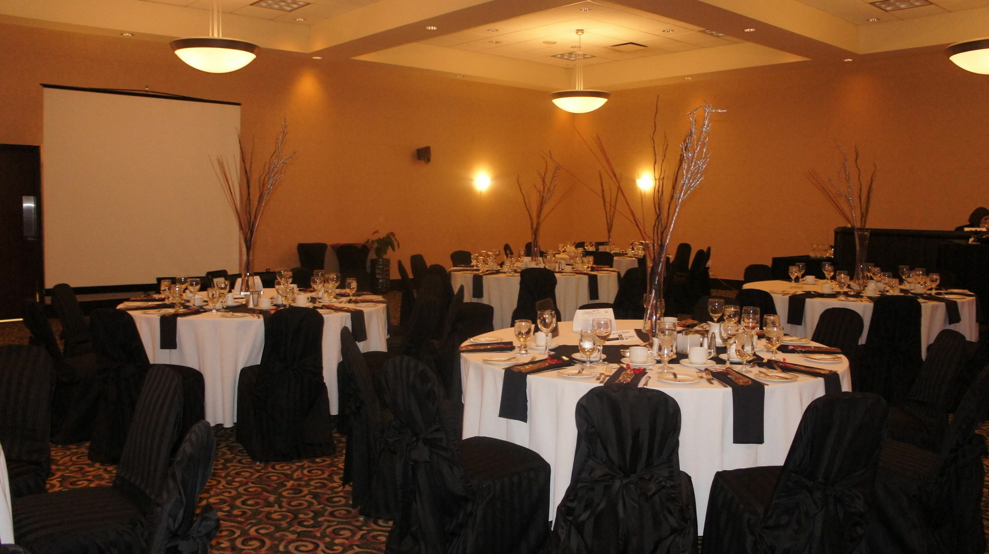 Doubletree By Hilton Kitchener Hotell Eksteriør bilde